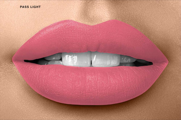 Liquid Lipstick: Pass - Light Tone